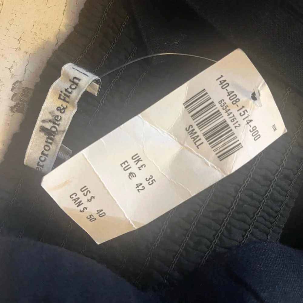 NWT Abercrombie & Fitch linen tank - Picture 3 of 4